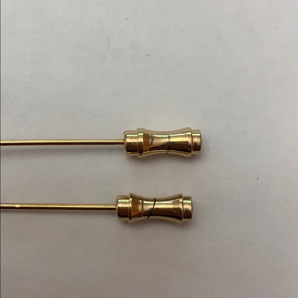 Flower Pins - Picture 6 of 6